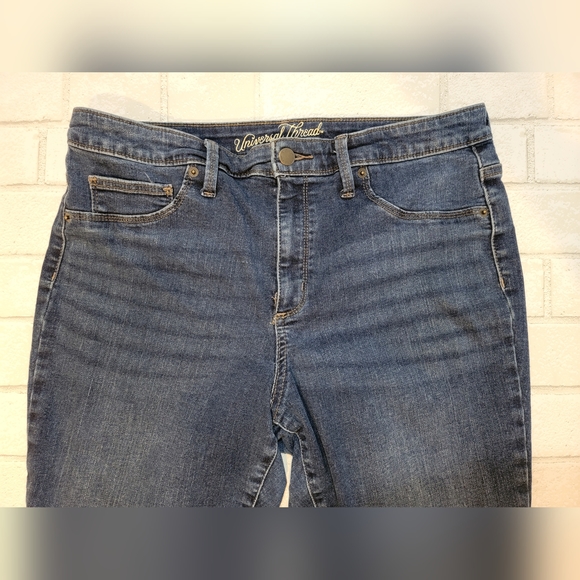 TORRID Women's Plus Size 14 Short - Picture 5 of 12